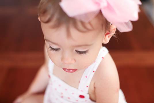 1st Birthday Party Photographer New Jersey Ava 4 Hazel Eye Photography does baby photography in new jersey. Hazel Eye Photography is also available for one year old birthday party photography.